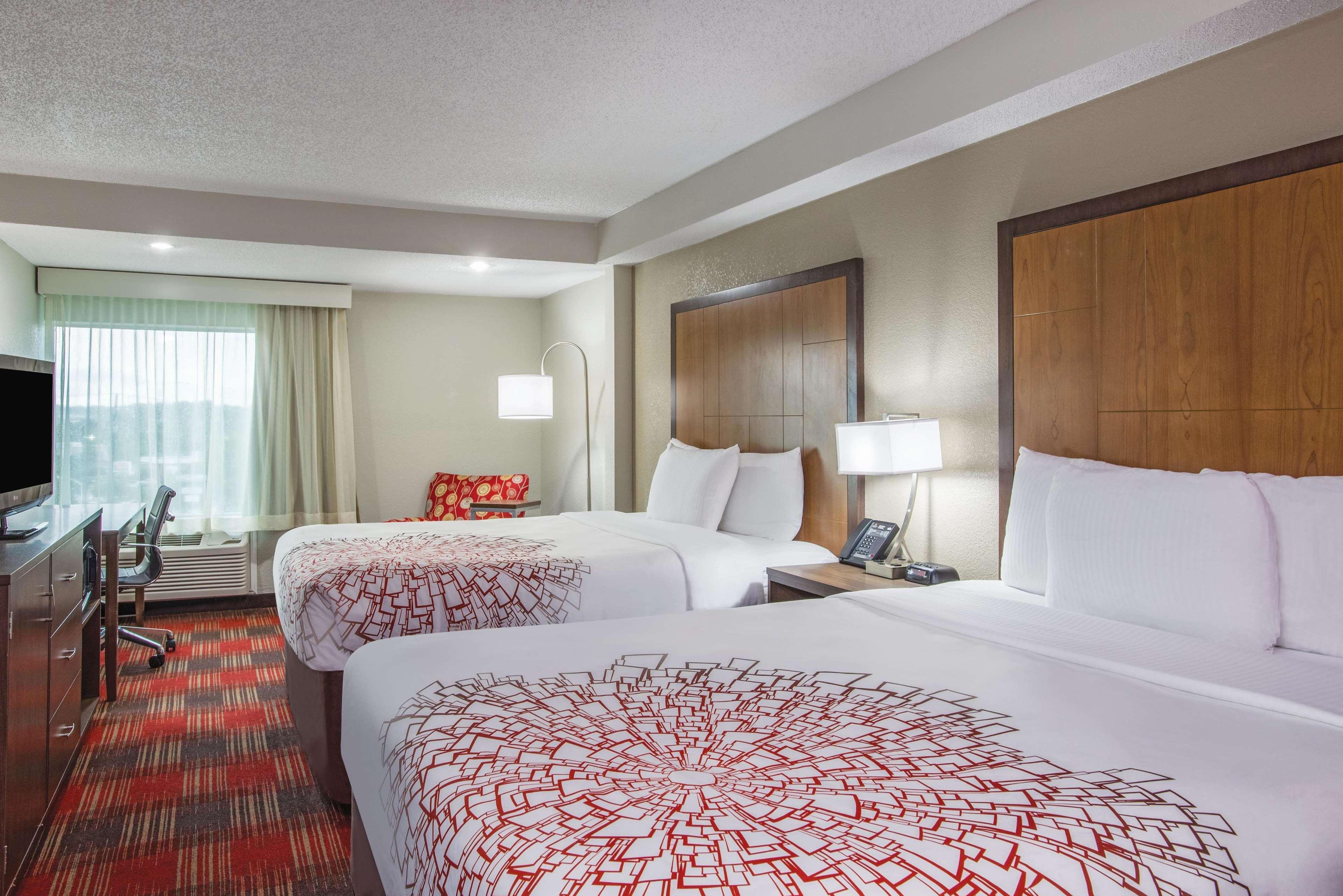 La Quinta Inn & Suites By Wyndham Dc Metro Capital Beltway Capitol Heights Ngoại thất bức ảnh