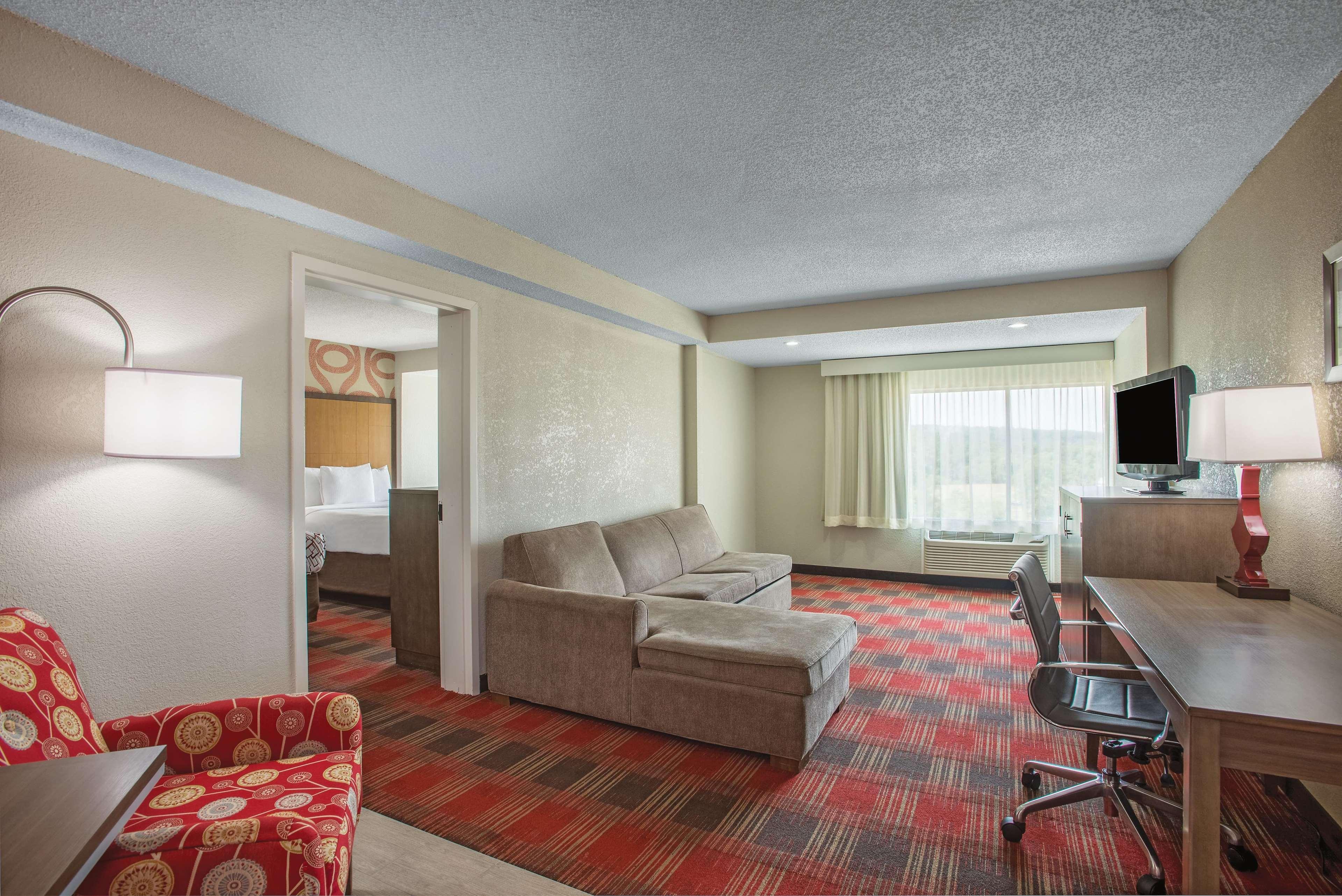 La Quinta Inn & Suites By Wyndham Dc Metro Capital Beltway Capitol Heights Ngoại thất bức ảnh