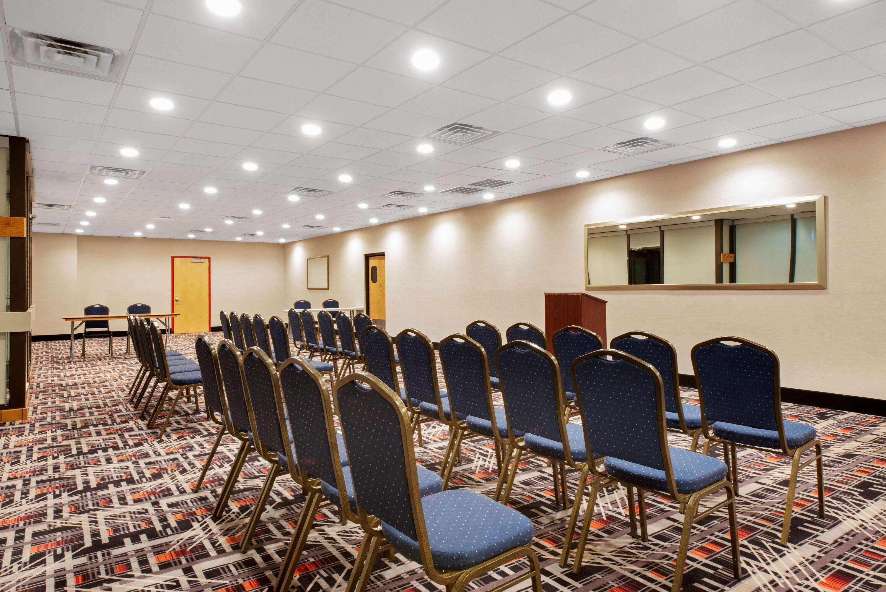La Quinta Inn & Suites By Wyndham Dc Metro Capital Beltway Capitol Heights Ngoại thất bức ảnh