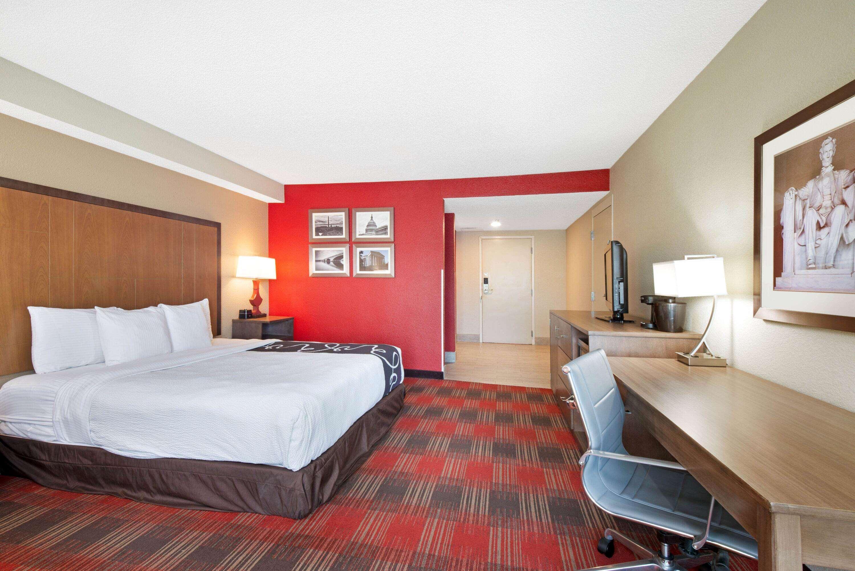 La Quinta Inn & Suites By Wyndham Dc Metro Capital Beltway Capitol Heights Ngoại thất bức ảnh