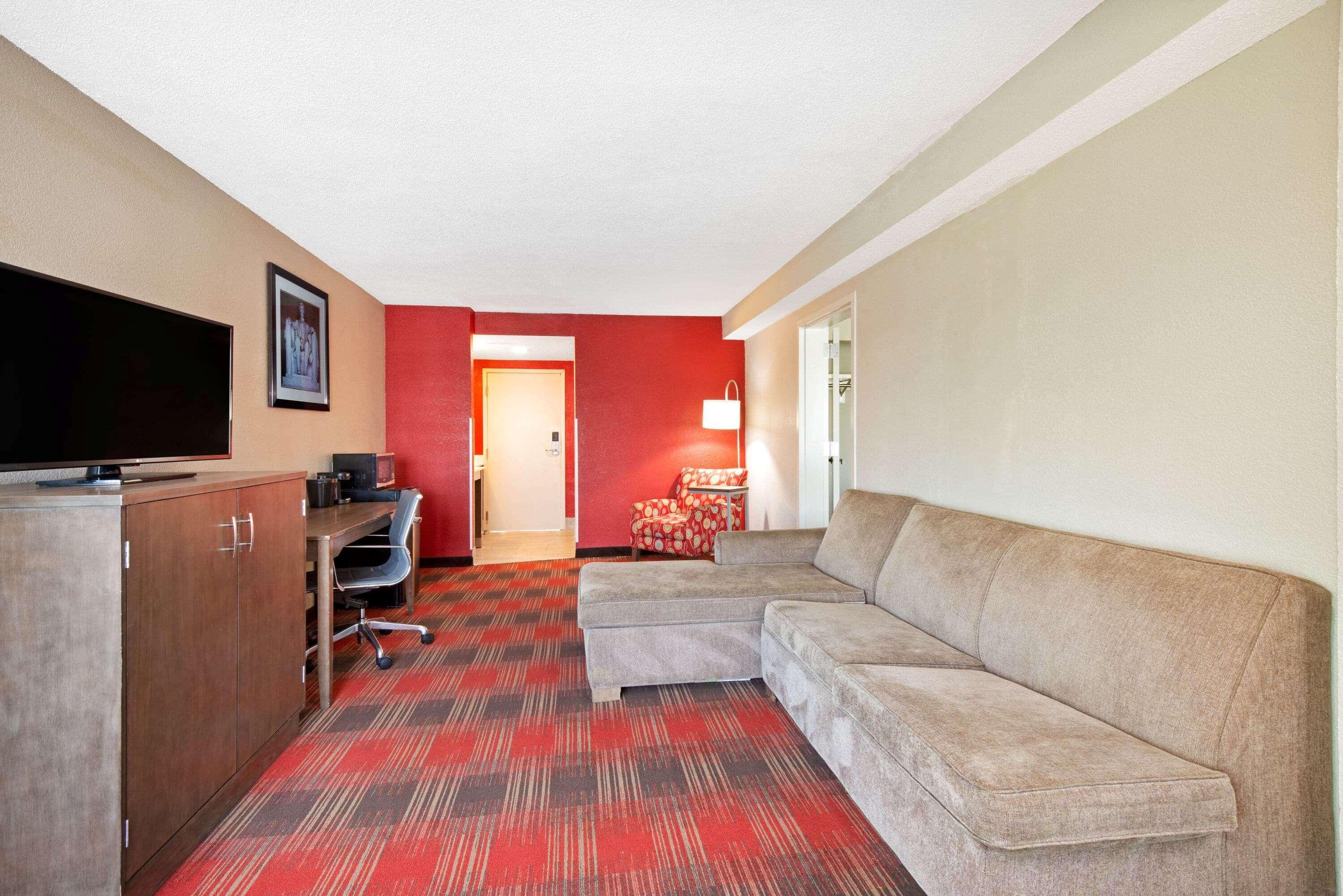 La Quinta Inn & Suites By Wyndham Dc Metro Capital Beltway Capitol Heights Ngoại thất bức ảnh