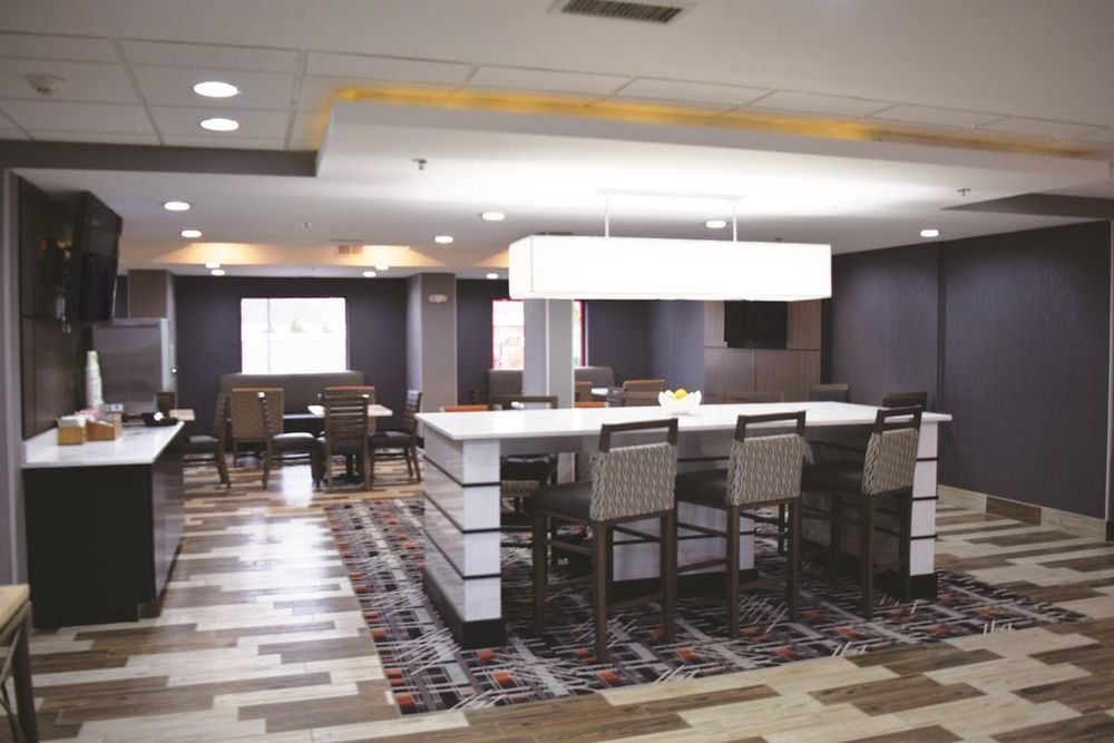 La Quinta Inn & Suites By Wyndham Dc Metro Capital Beltway Capitol Heights Nội địa bức ảnh